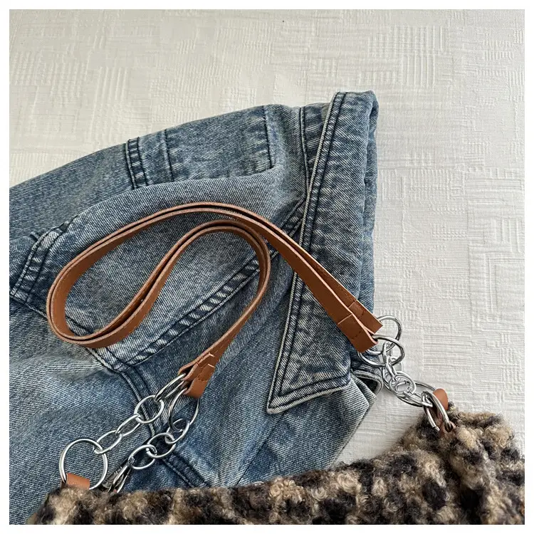 Leopard Print Plush Underarm Bag for Women Large Capacity — feature 34