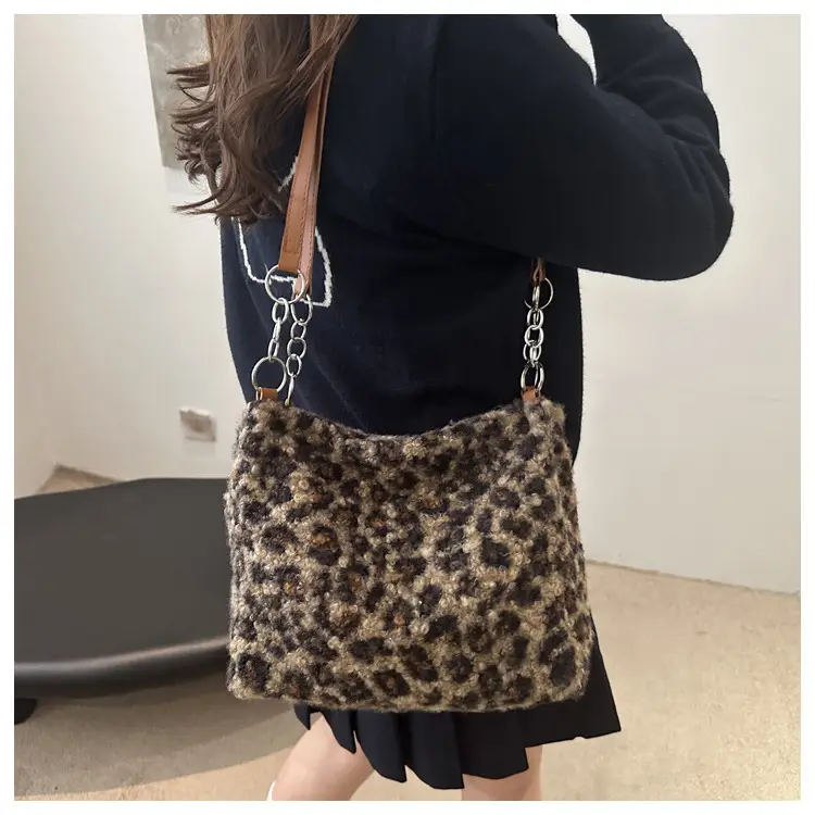 Leopard Print Plush Underarm Bag for Women Large Capacity — feature 39
