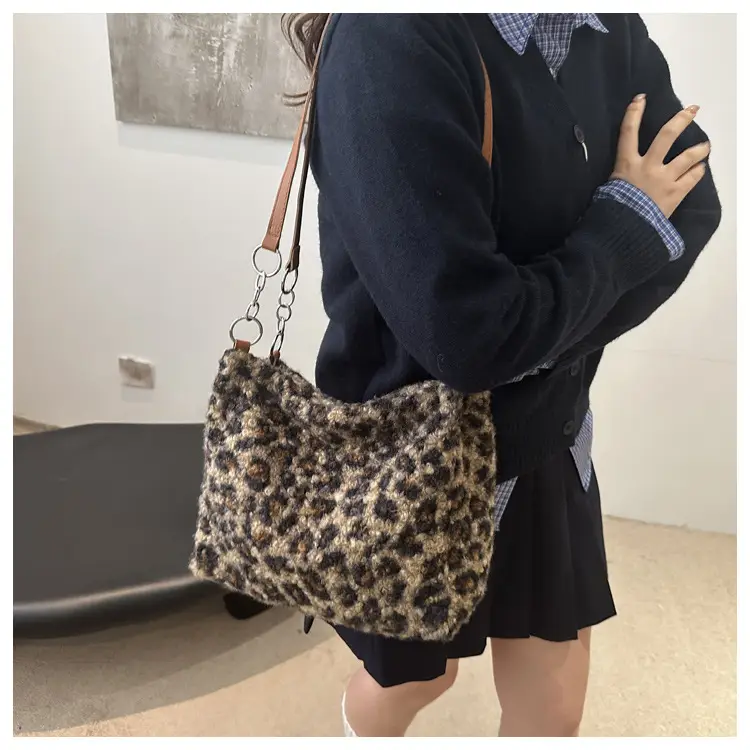 Leopard Print Plush Underarm Bag for Women Large Capacity — feature 41