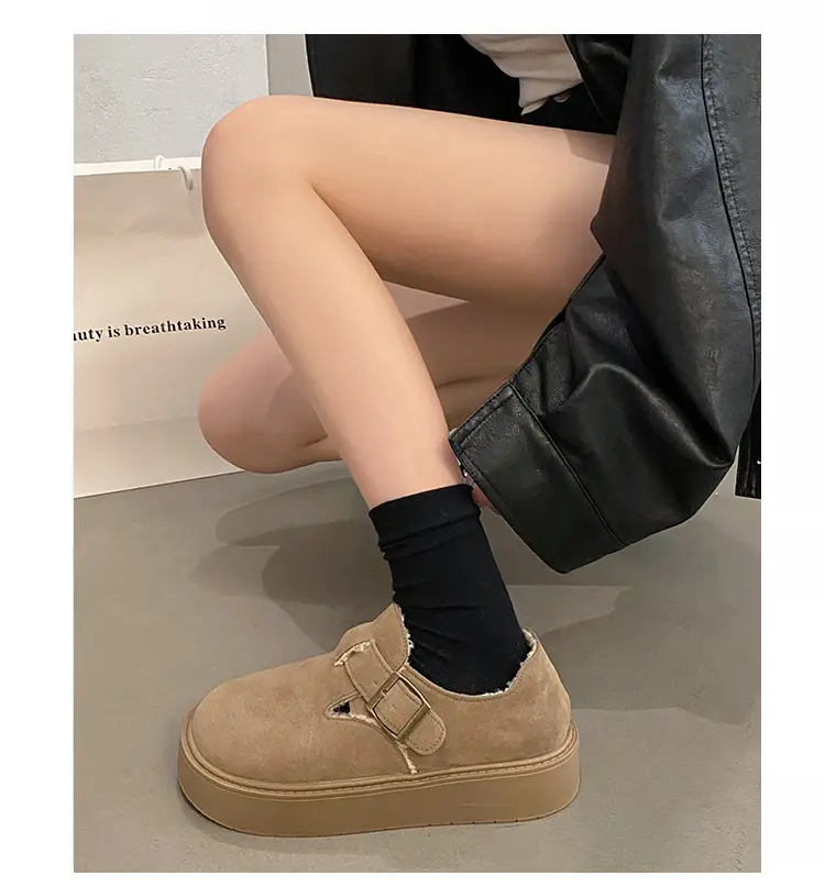 Thick-Soled Full-Wrap Birkenstock-Style Women's 2024 Winter New Retro Plush Warm Fur Cotton Slip-On Loafers — feature 6