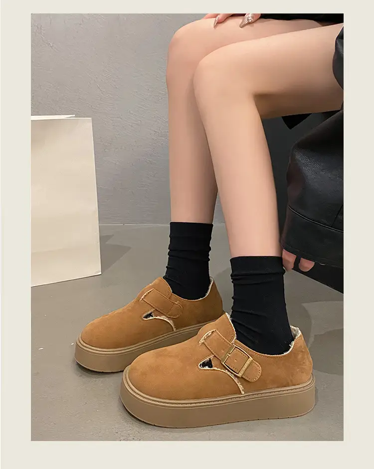 Thick-Soled Full-Wrap Birkenstock-Style Women's 2024 Winter New Retro Plush Warm Fur Cotton Slip-On Loafers — feature 9