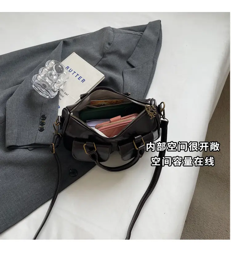 Black Crossbody Bag for Women 2026 Retro Square Design — feature 10
