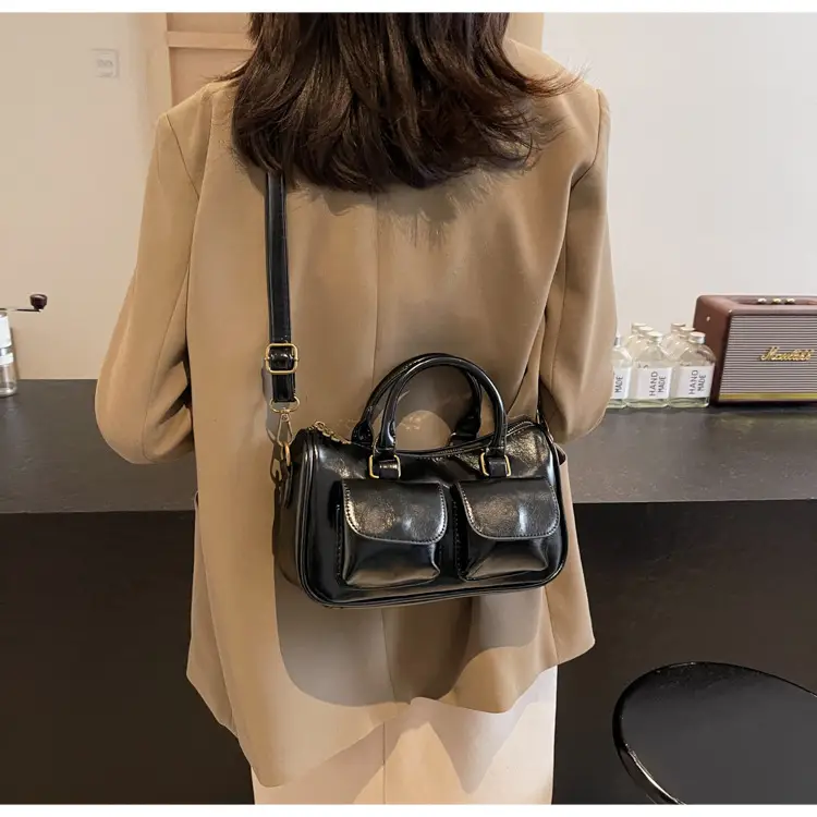 Black Crossbody Bag for Women 2026 Retro Square Design — feature 21