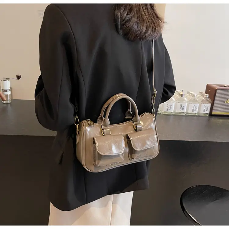Black Crossbody Bag for Women 2026 Retro Square Design — feature 23