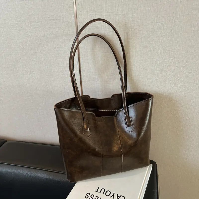 Women's Large Capacity Leather Shoulder Bag Brown - Image 7