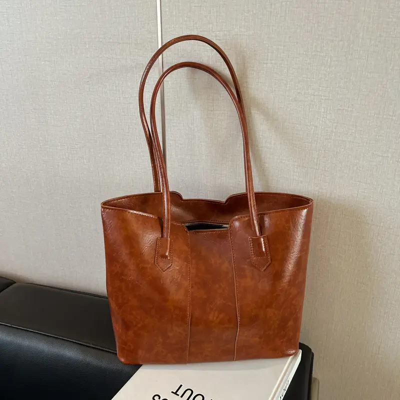 Women's Large Capacity Leather Shoulder Bag Brown - Image 8