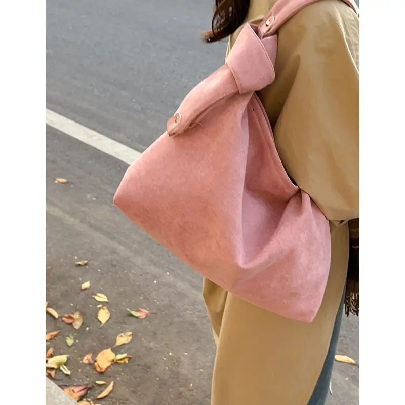 Women Retro Niche Armpit Bag Brown Suede Large Capacity Shoulder Bag - Image 3