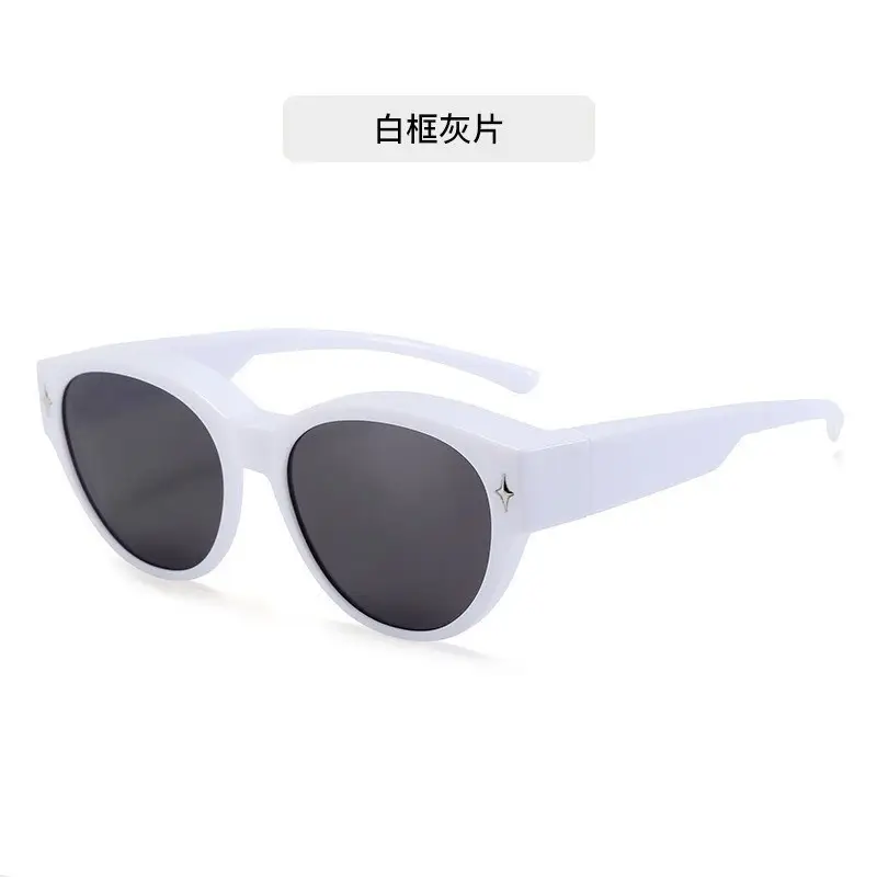 Black Frame Sunscreen Ultra-Light TR90 Cat-Eye Sunglasses - Image 6
