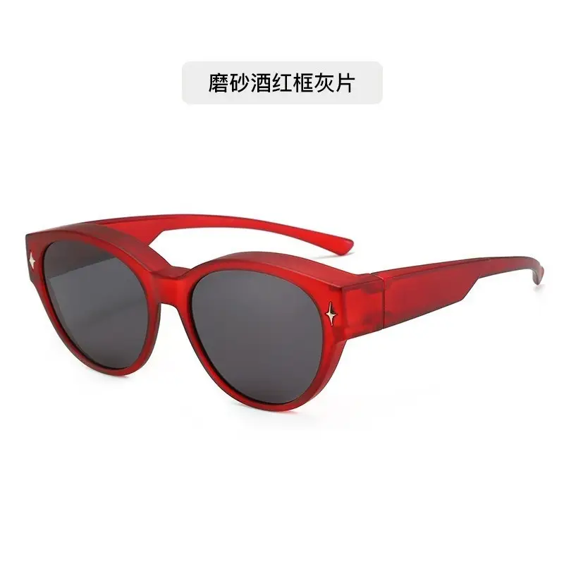 Black Frame Sunscreen Ultra-Light TR90 Cat-Eye Sunglasses - Image 8