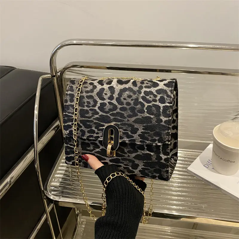 Leopard Print Chain Bag for Women Winter New Style - Image 7