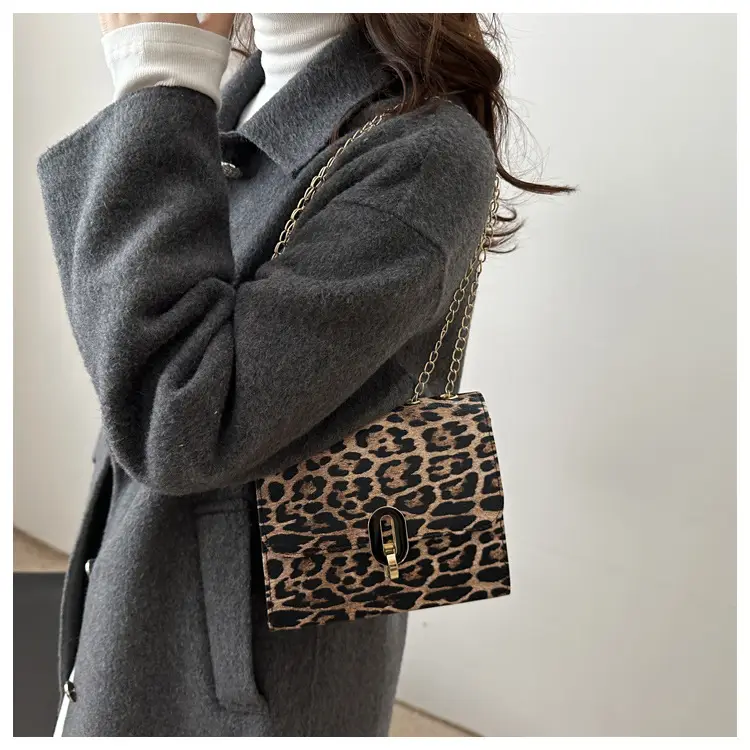Leopard Print Chain Bag for Women Winter New Style — feature 7