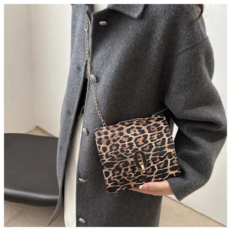 Leopard Print Chain Bag for Women Winter New Style — feature 9