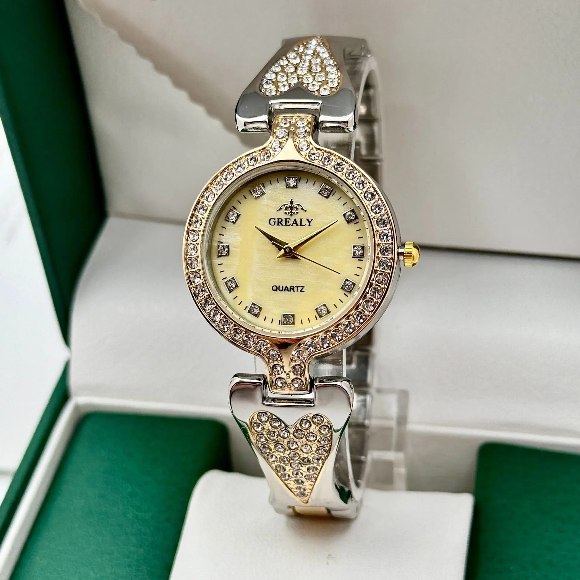 Women's Heart-Shaped Diamond Watch with Pearl Dial — feature 11