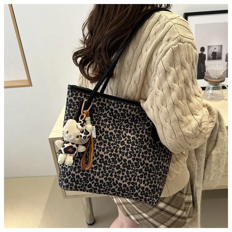 Leopard Print Women's Shoulder Bag 2024 Autumn Large Capacity — feature 16