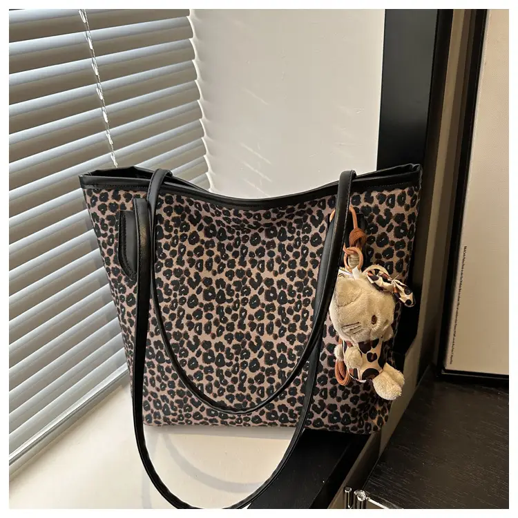Leopard Print Women's Shoulder Bag 2024 Autumn Large Capacity — feature 22