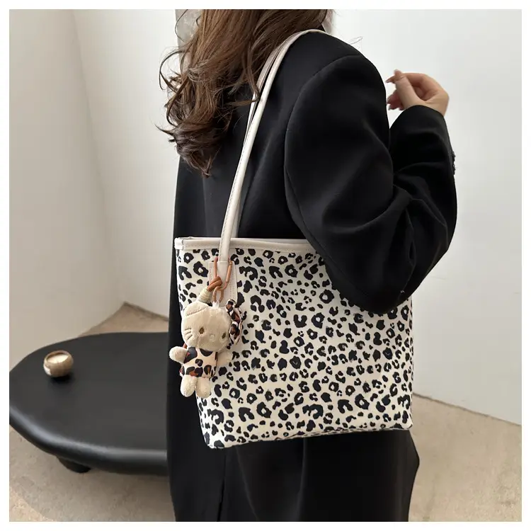 Leopard Print Women's Shoulder Bag 2024 Autumn Large Capacity — feature 8