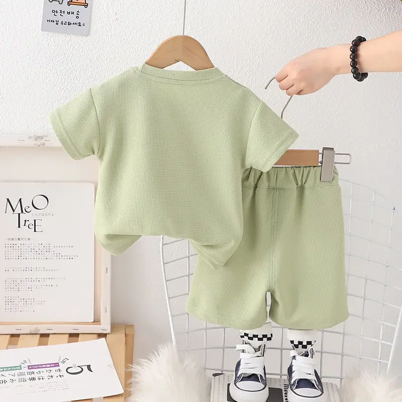 Boys Girls Shorts Set Green Cartoon Print Summer Wear - Image 18