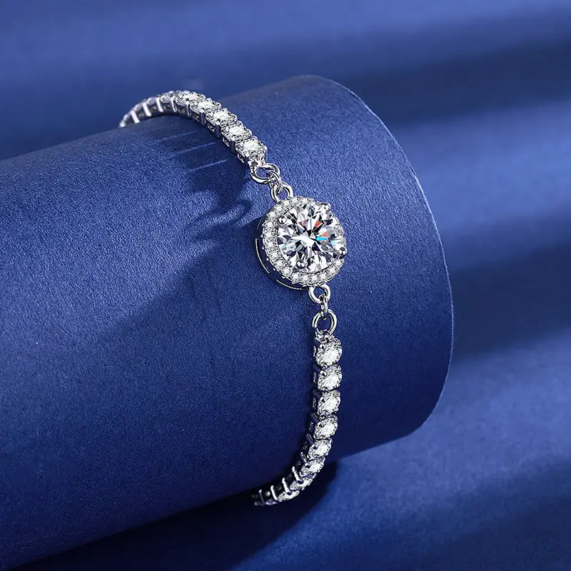 Elegant 2 Karat Princess Square Bracelet for Women — feature 15