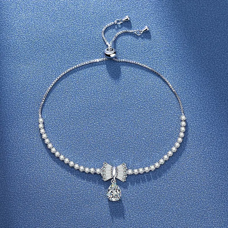 Elegant 2 Karat Princess Square Bracelet for Women - Image 100