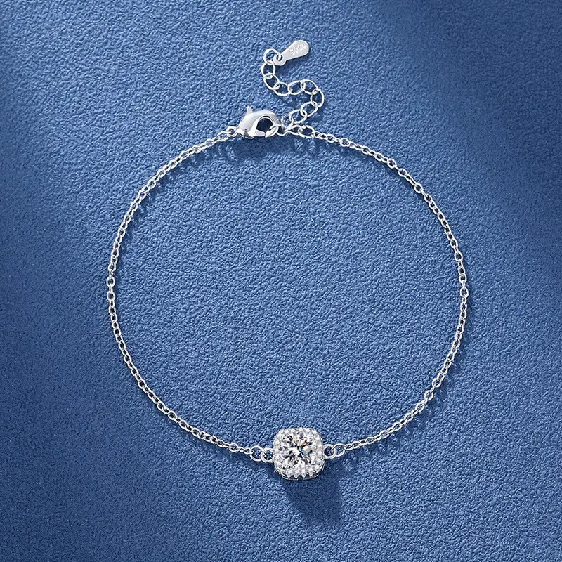 Elegant 2 Karat Princess Square Bracelet for Women - Image 18