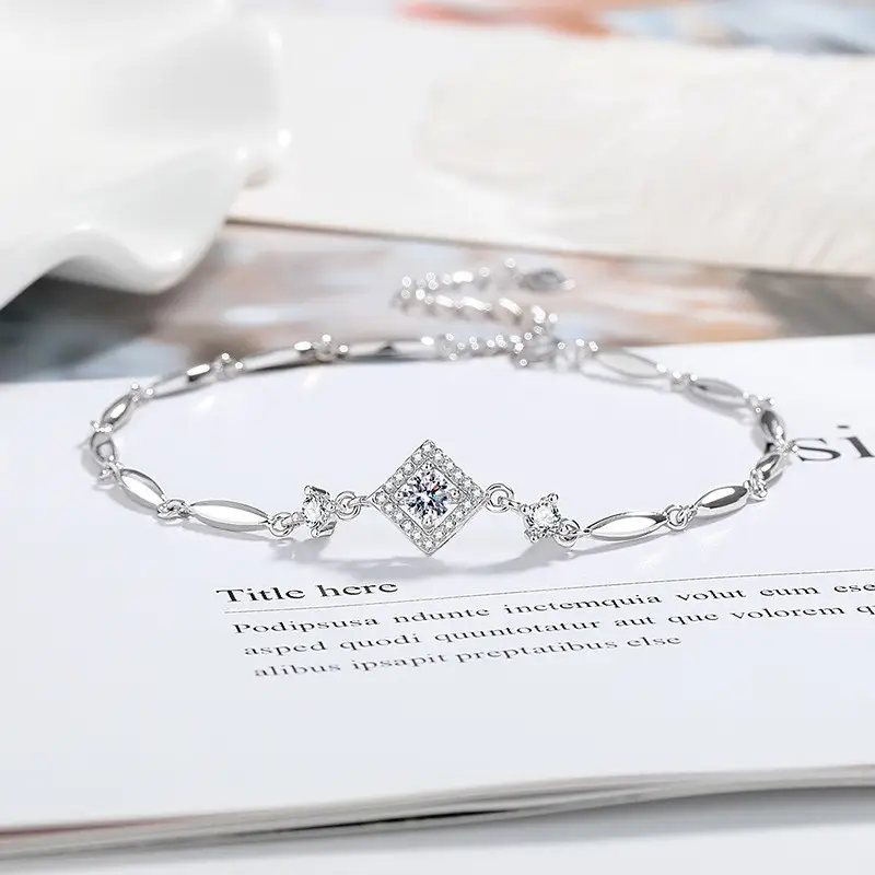 Elegant 2 Karat Princess Square Bracelet for Women - Image 29