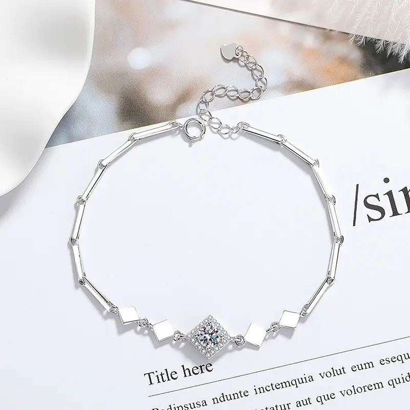 Elegant 2 Karat Princess Square Bracelet for Women - Image 30