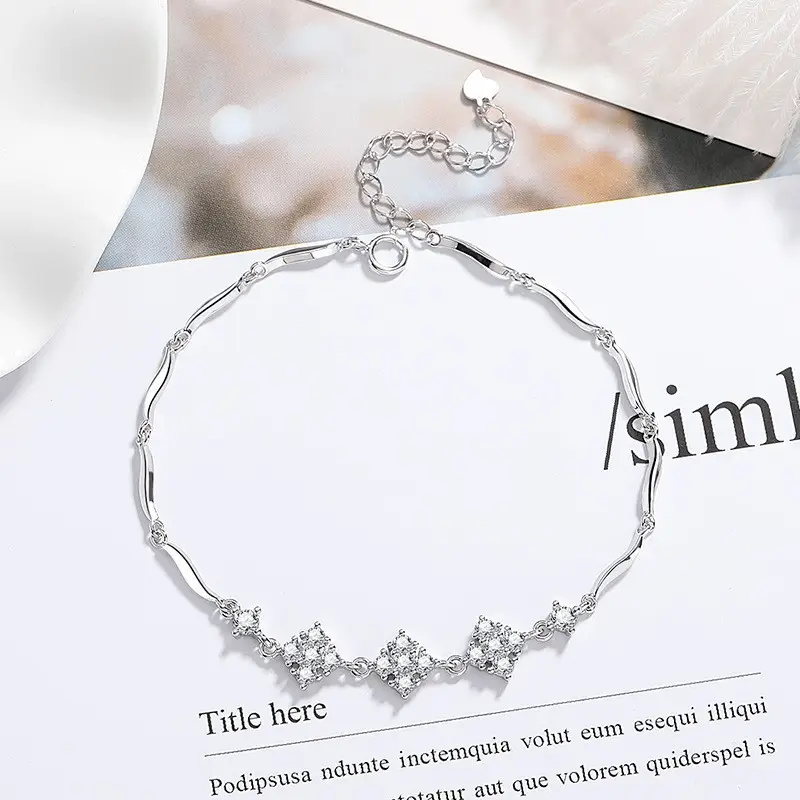 Elegant 2 Karat Princess Square Bracelet for Women - Image 34