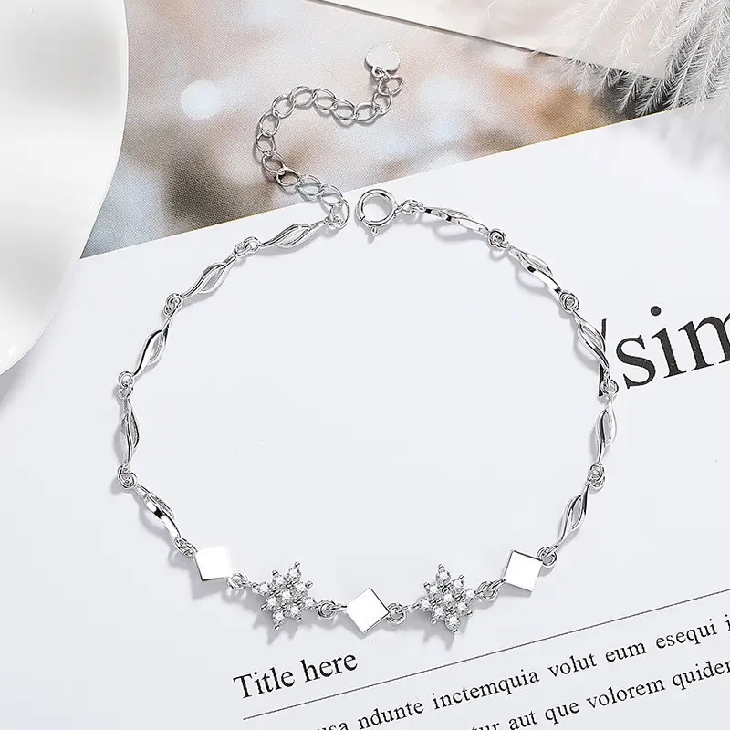 Elegant 2 Karat Princess Square Bracelet for Women - Image 35