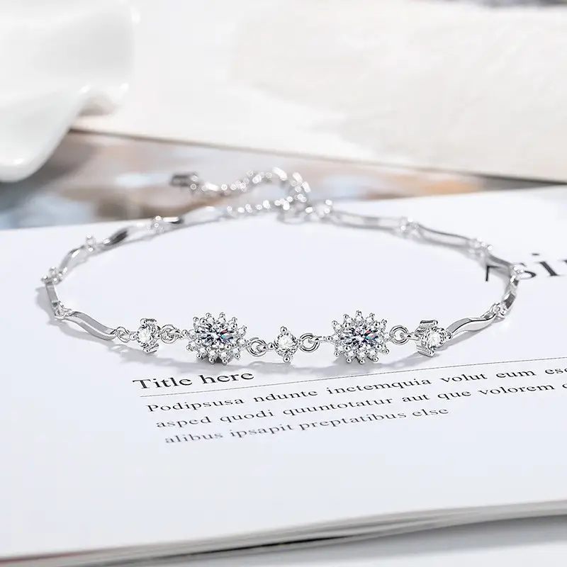 Elegant 2 Karat Princess Square Bracelet for Women - Image 42