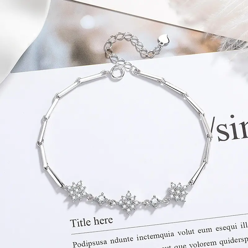 Elegant 2 Karat Princess Square Bracelet for Women - Image 45