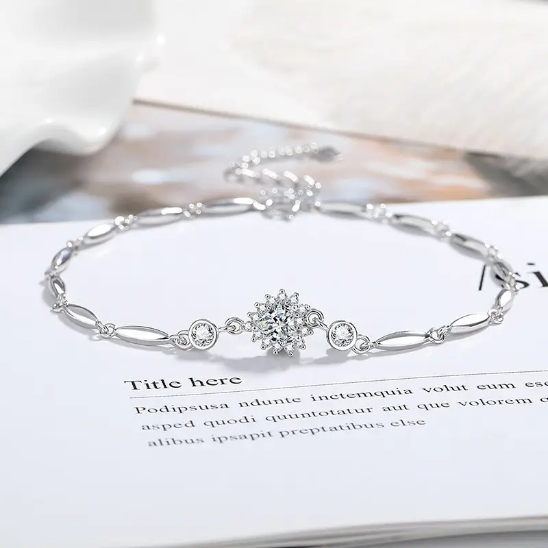Elegant 2 Karat Princess Square Bracelet for Women - Image 56