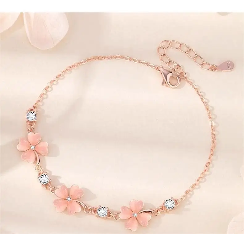 Elegant 2 Karat Princess Square Bracelet for Women - Image 70