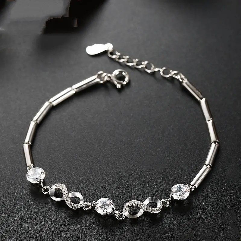 Elegant 2 Karat Princess Square Bracelet for Women - Image 71