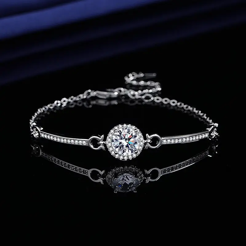 Elegant 2 Karat Princess Square Bracelet for Women - Image 9