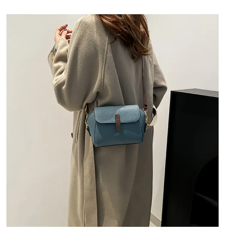 Textured Women's Black Crossbody Bag 2024 — feature 19