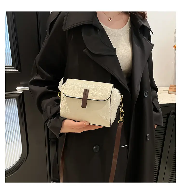 Textured Women's Black Crossbody Bag 2024 — feature 22