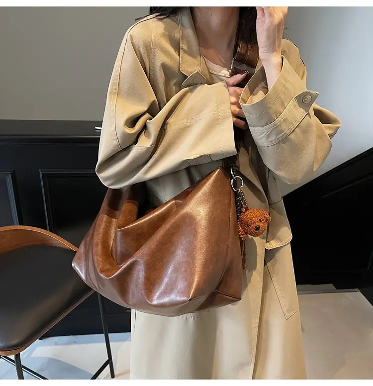 Women's Large Capacity Brown Leather Shoulder Bag 2024 — feature 27