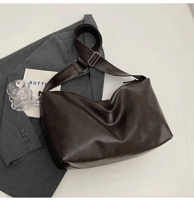 Women's Large Capacity Brown Leather Shoulder Bag 2024 — feature 44
