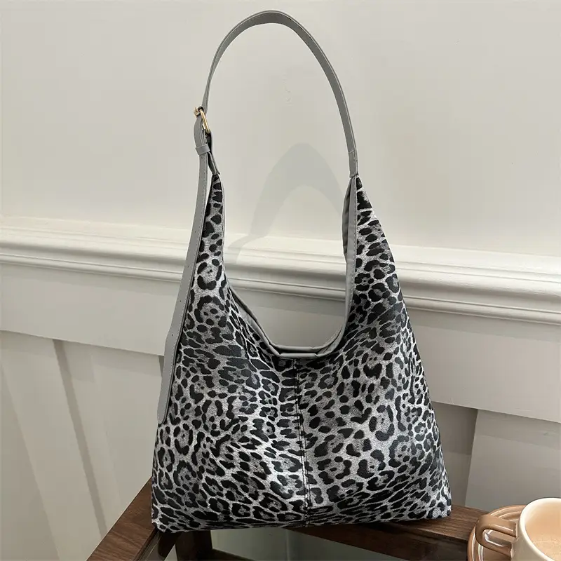 Leopard Print Large Underarm Bag for Women 2026 - Image 6
