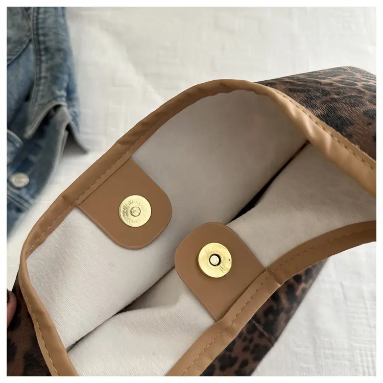 Leopard Print Large Underarm Bag for Women 2026 — feature 12