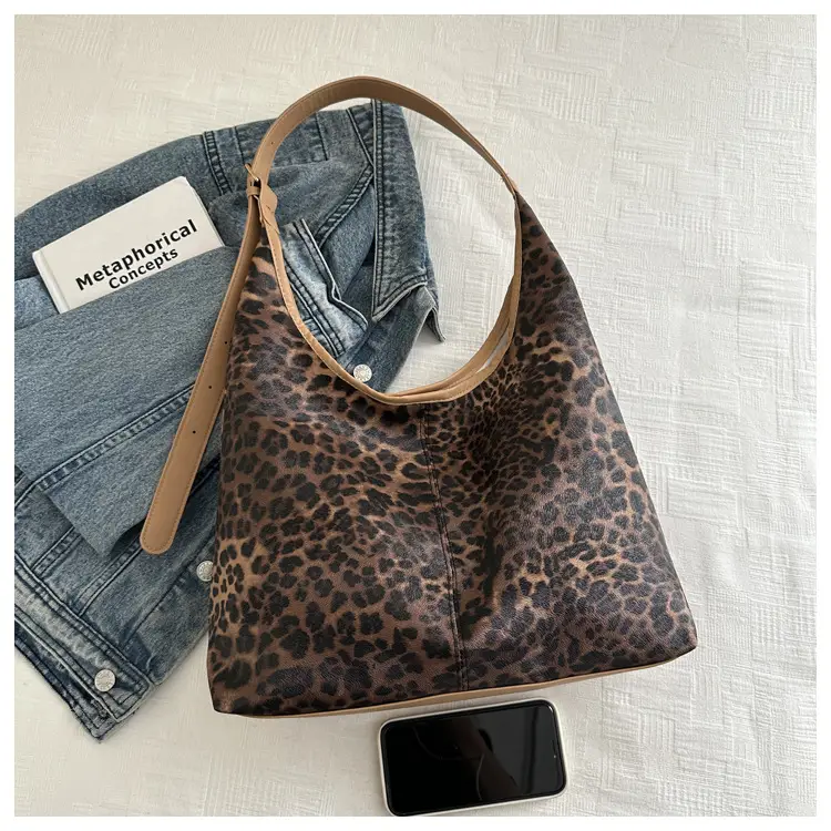 Leopard Print Large Underarm Bag for Women 2026 — feature 31