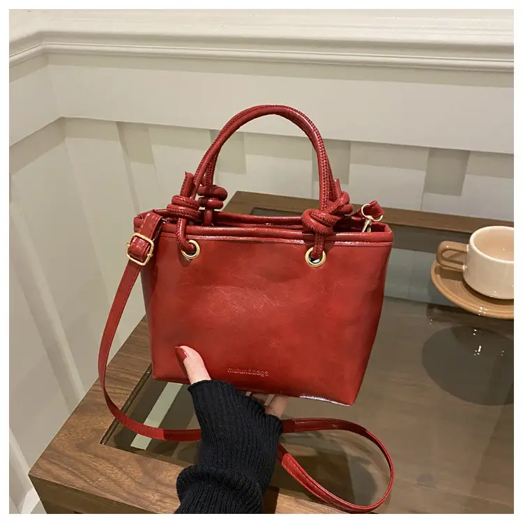 2024 Winter Casual Handbags Red Brown Black Brown — feature 22