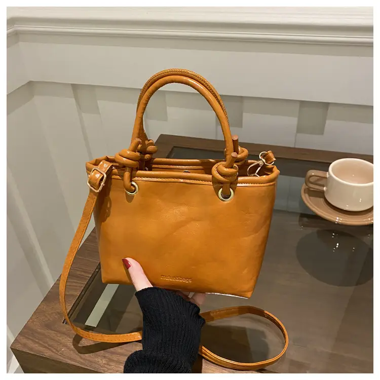 2024 Winter Casual Handbags Red Brown Black Brown — feature 25