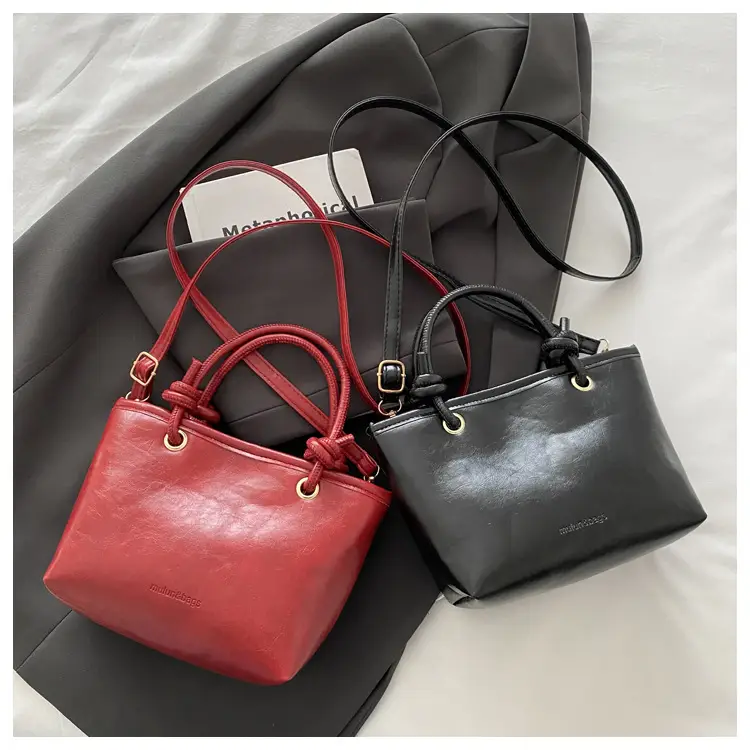 2024 Winter Casual Handbags Red Brown Black Brown — feature 26