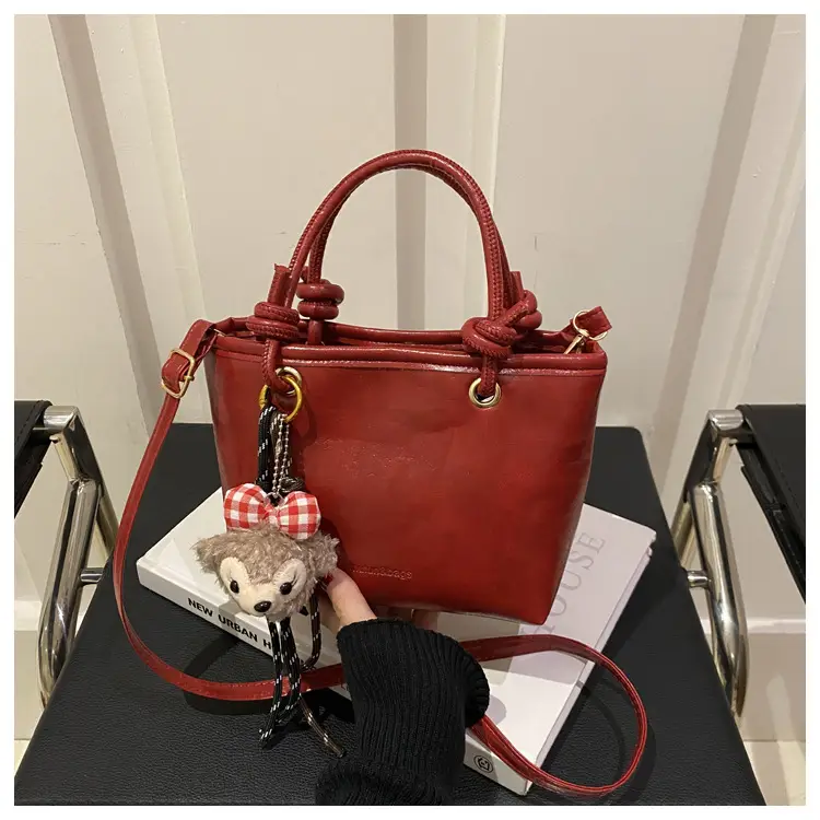2024 Winter Casual Handbags Red Brown Black Brown - Image 3