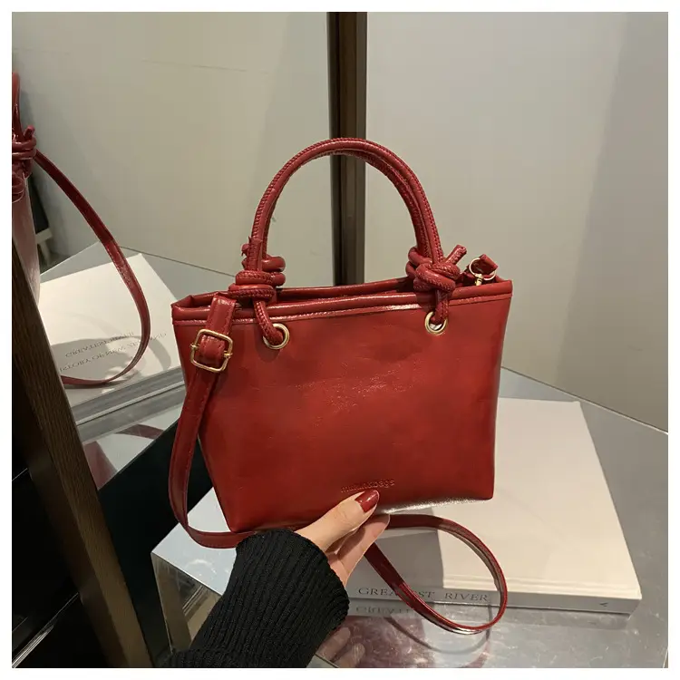 2024 Winter Casual Handbags Red Brown Black Brown - Image 7