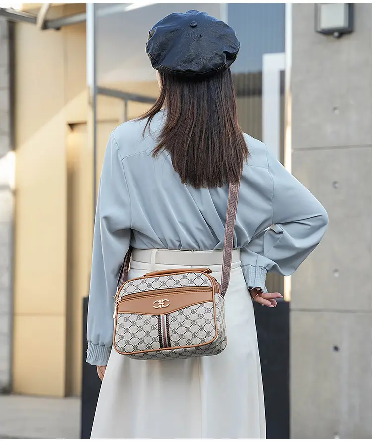 Women's Crossbody Bag Large Capacity 2024 Autumn Winter New — feature 22