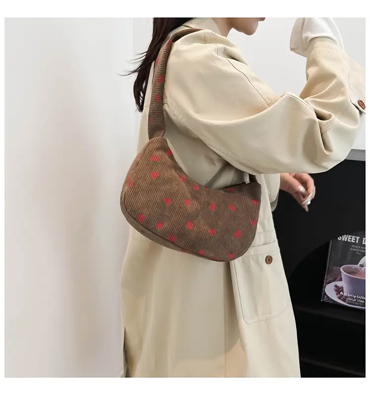 Black Embroidered Shoulder Bag for Women Winter 2024 — feature 12