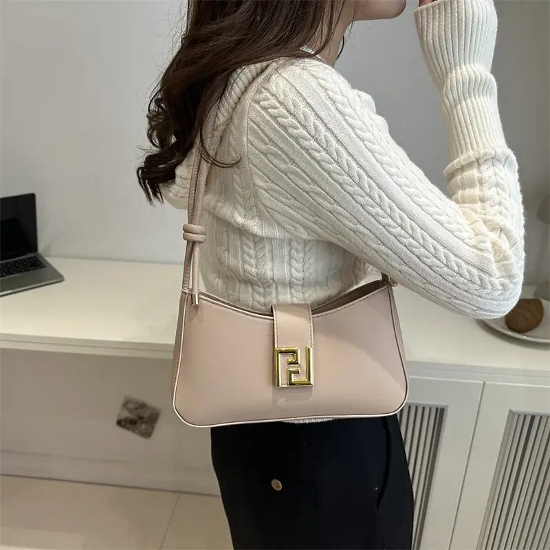 Pink FPU Shoulder Bag for Women Winter 2024 - Image 9