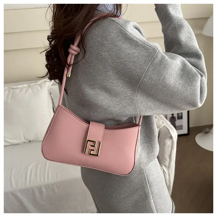 Pink FPU Shoulder Bag for Women Winter 2024 — feature 12
